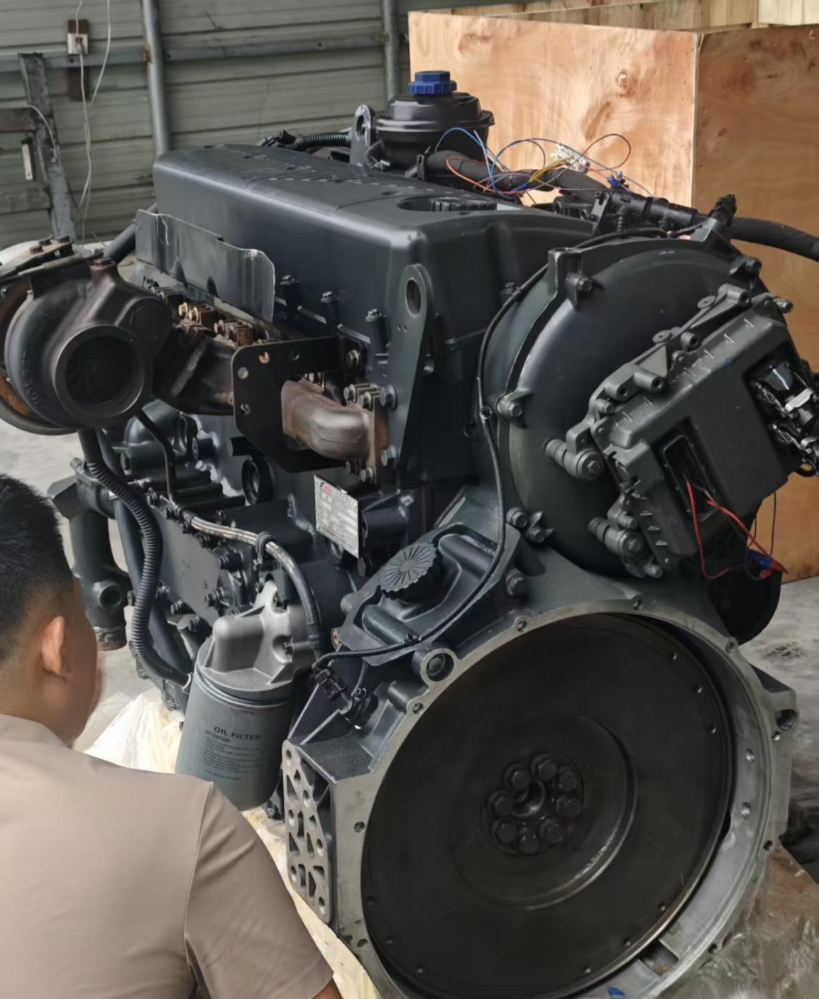 Peruánsky zákazník kupuje SFH originálne skladové motory, test na mieste prebieha perfektne